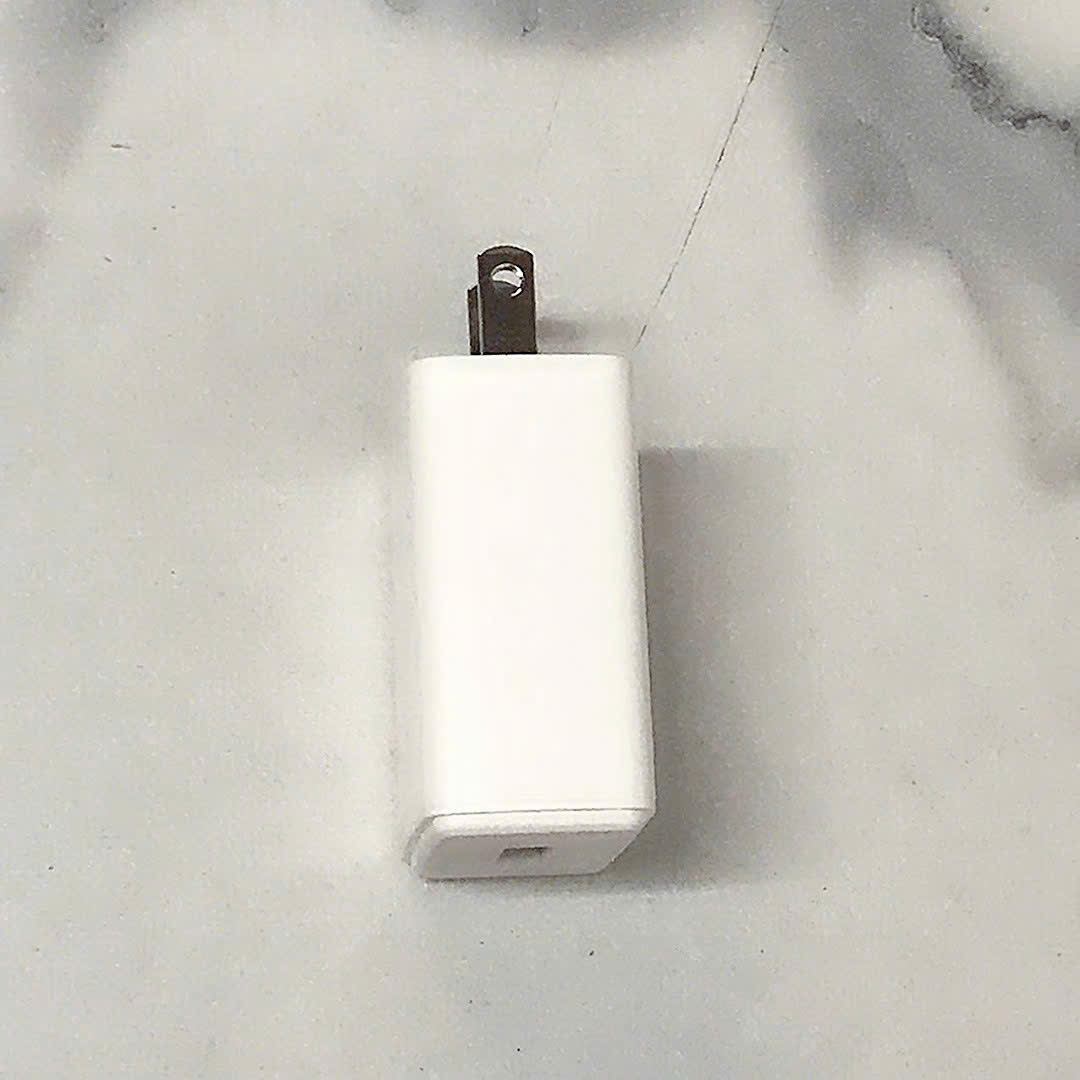 Cóc sạc 5V2A loại tốt, trọng lượng 50gram  (Bảo hành 3 tháng)