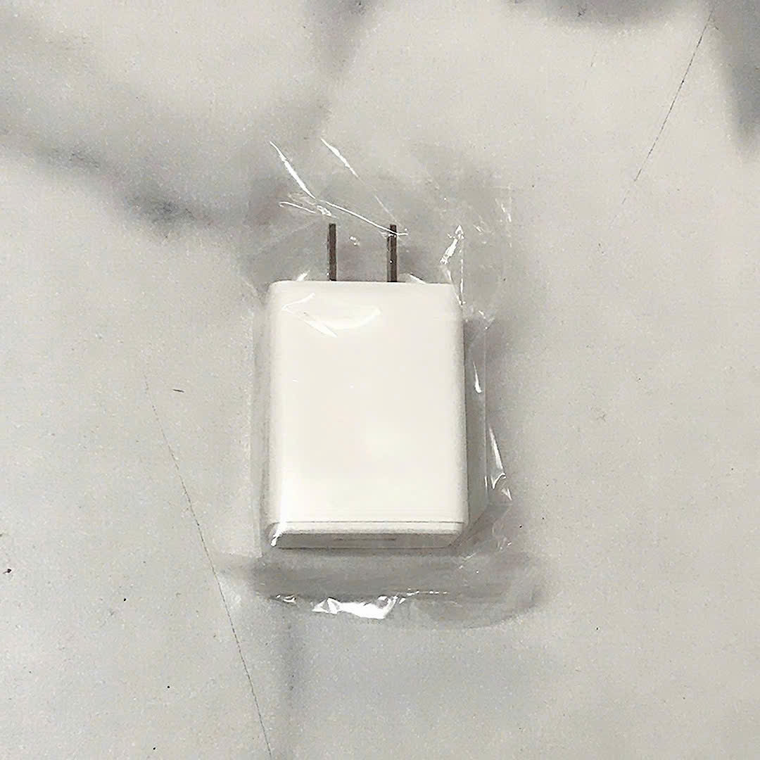 Cóc sạc 5V2A loại tốt, trọng lượng 50gram  (Bảo hành 3 tháng)