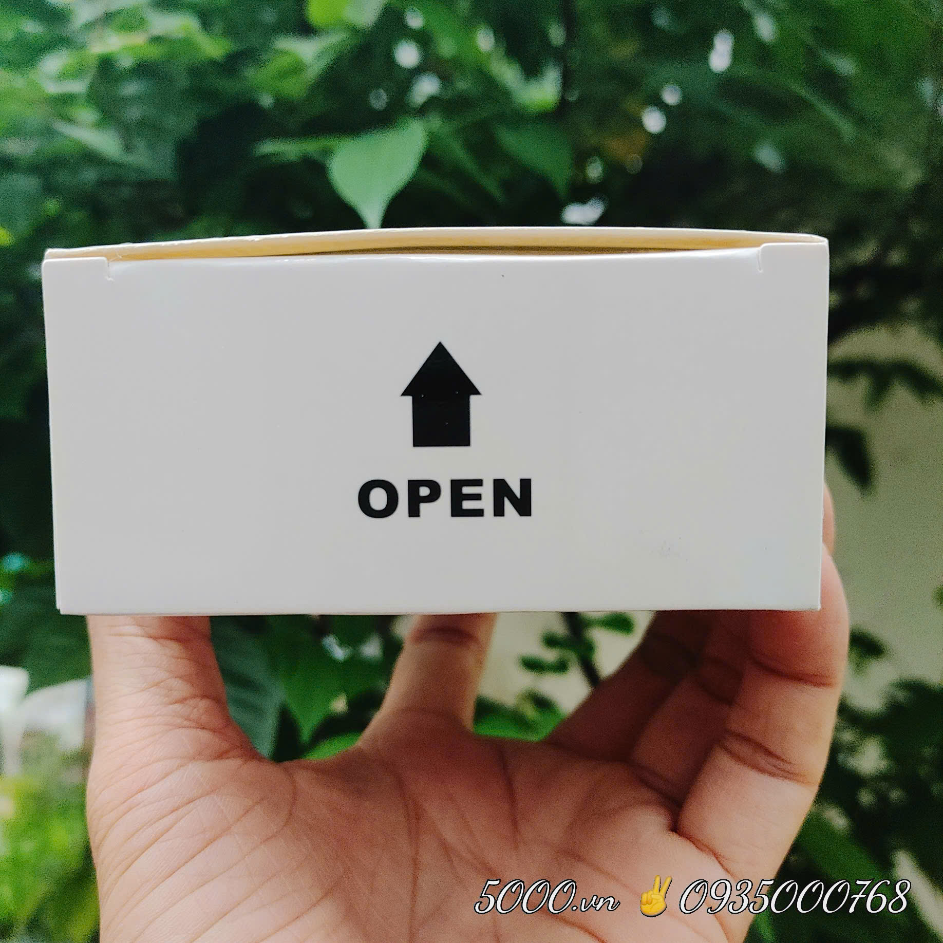 Nguồn móc treo 12V-2A kháng nước, lắp ngoài trời, có hộp dễ bán (Bảo hành 3 tháng | 24 Tặng 1 | Thùng 100c)