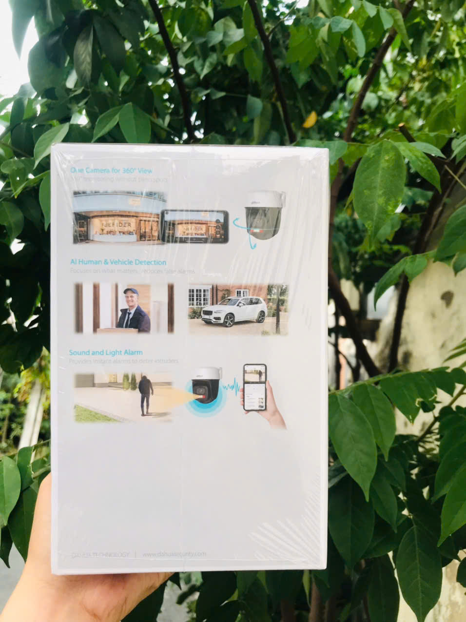 Camera Wifi Dahua P5I (Ngoài trời 5MP xoay)