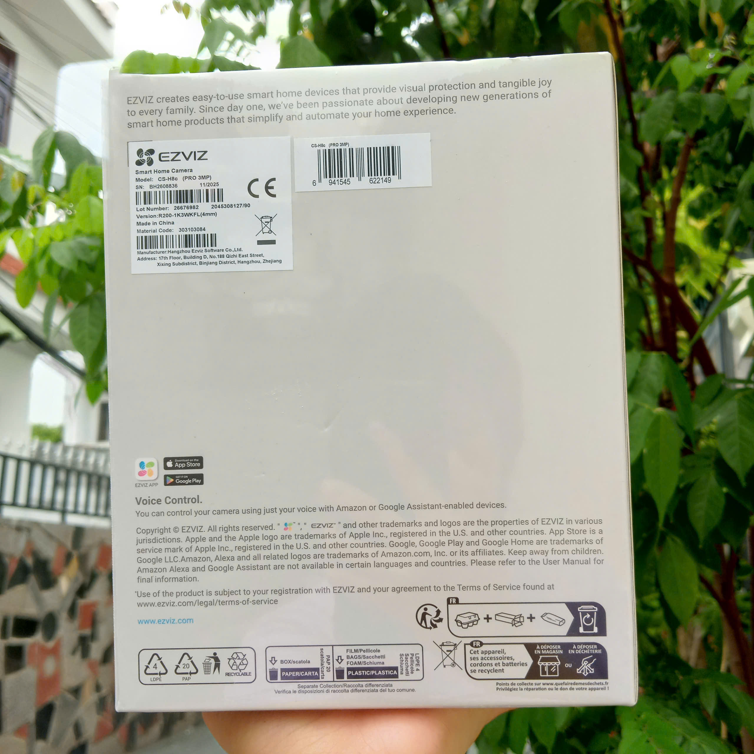 EZVIZ H8C Pro 2K 3MP (2304 × 1296 | Đàm thoại | Quay quét | Có màu ban đêm | Thùng 12c | Lắp ngoài trời)