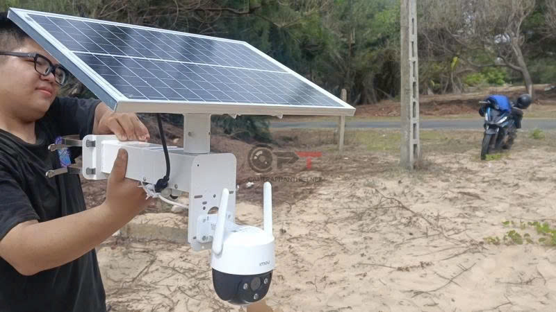 (Bảo hành 12 Tháng) Tấm Panel Năng lượng mặt trời 12V dành cho Camera sim 4G nguồn 12V các hãng như Imou, Yoosee, Ezviz, Hikvision, Dahua... Công suất sạc 40W-30Ah | LƯU Ý: ko bảo hành rơi vỡ do chành xe vận chuyển | Áp dụng thùng 2 cái, mua lẻ +50k