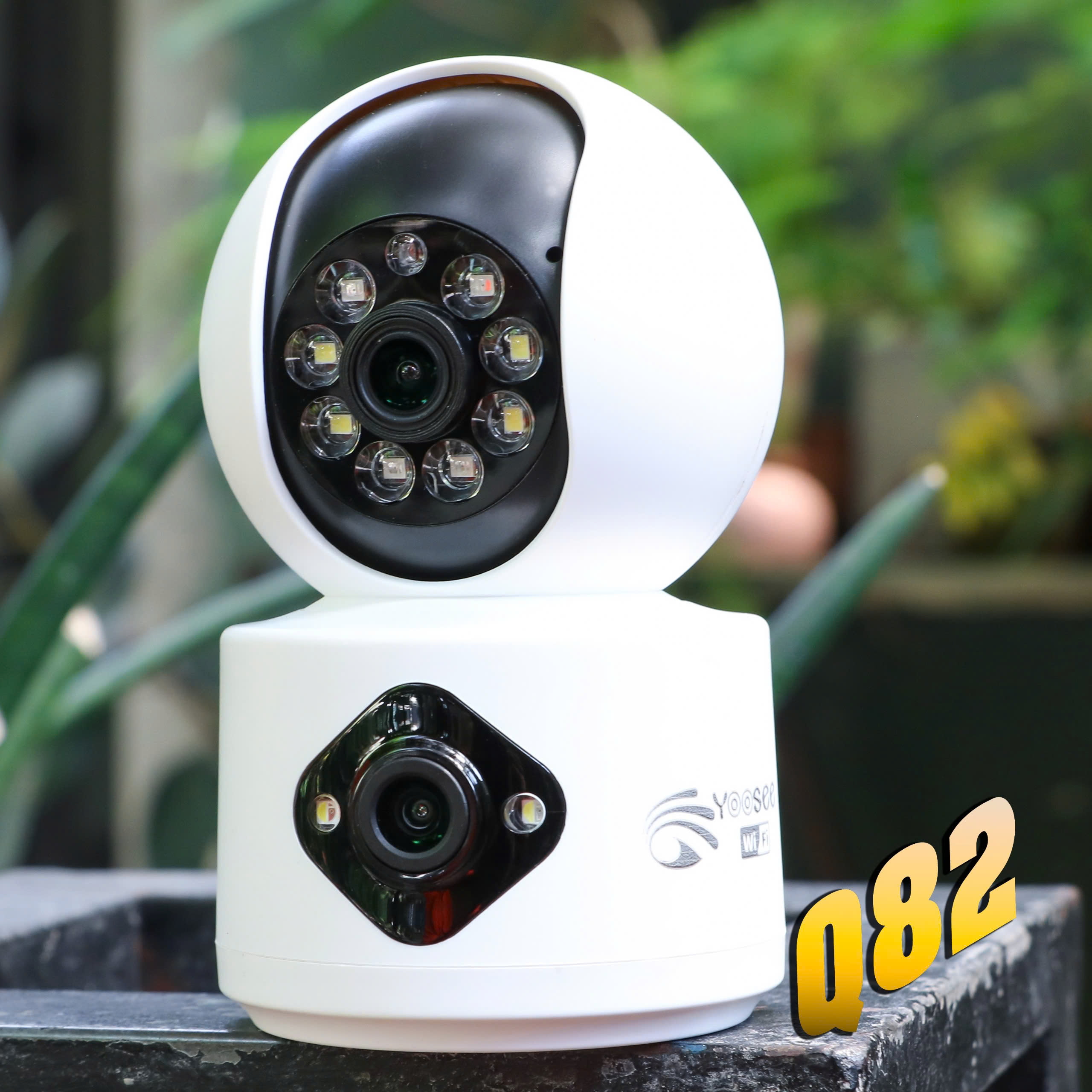 YOOSEE Q82 Red - Camera H7C phiên bản YOOSEE, cổng TypeC, Đế xoay 360 độ , đàm thoại, có màu, 2 mắt 2 khung độc lập, thùng 30c