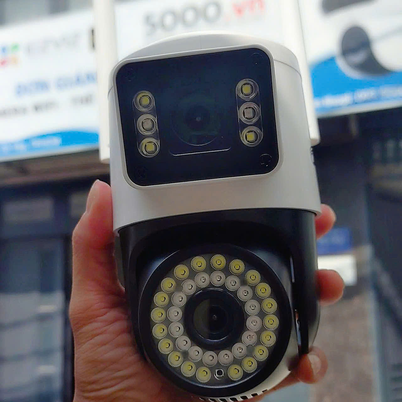 YOOSEE Q42D quốc dân - Điện áp 12V2A, có LAN , đàm thoại, có màu, 2 mắt 2 khung độc lập, thùng 30c, tên khác: JT-8696QJ | QT36 | QPT36 + 6 (số LED mắt xoay)