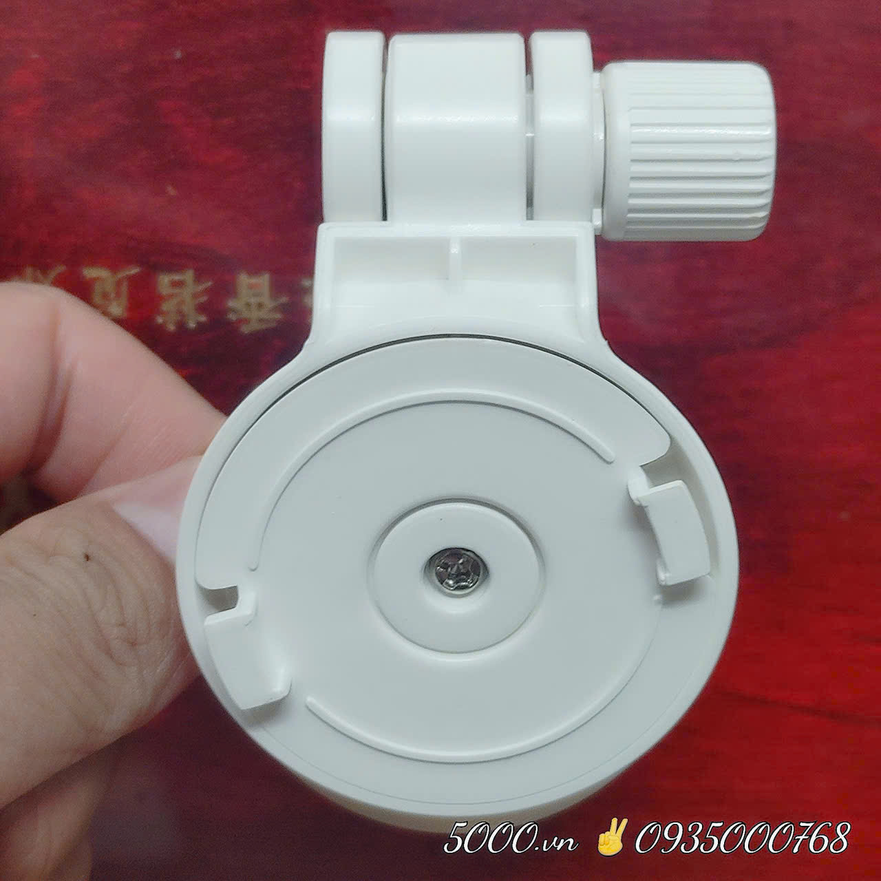 Chân đế Yoosee đen C6N | 3 Râu | Các mẫu trong nhà có thiết kế tương tự... (Xoay 360 độ)