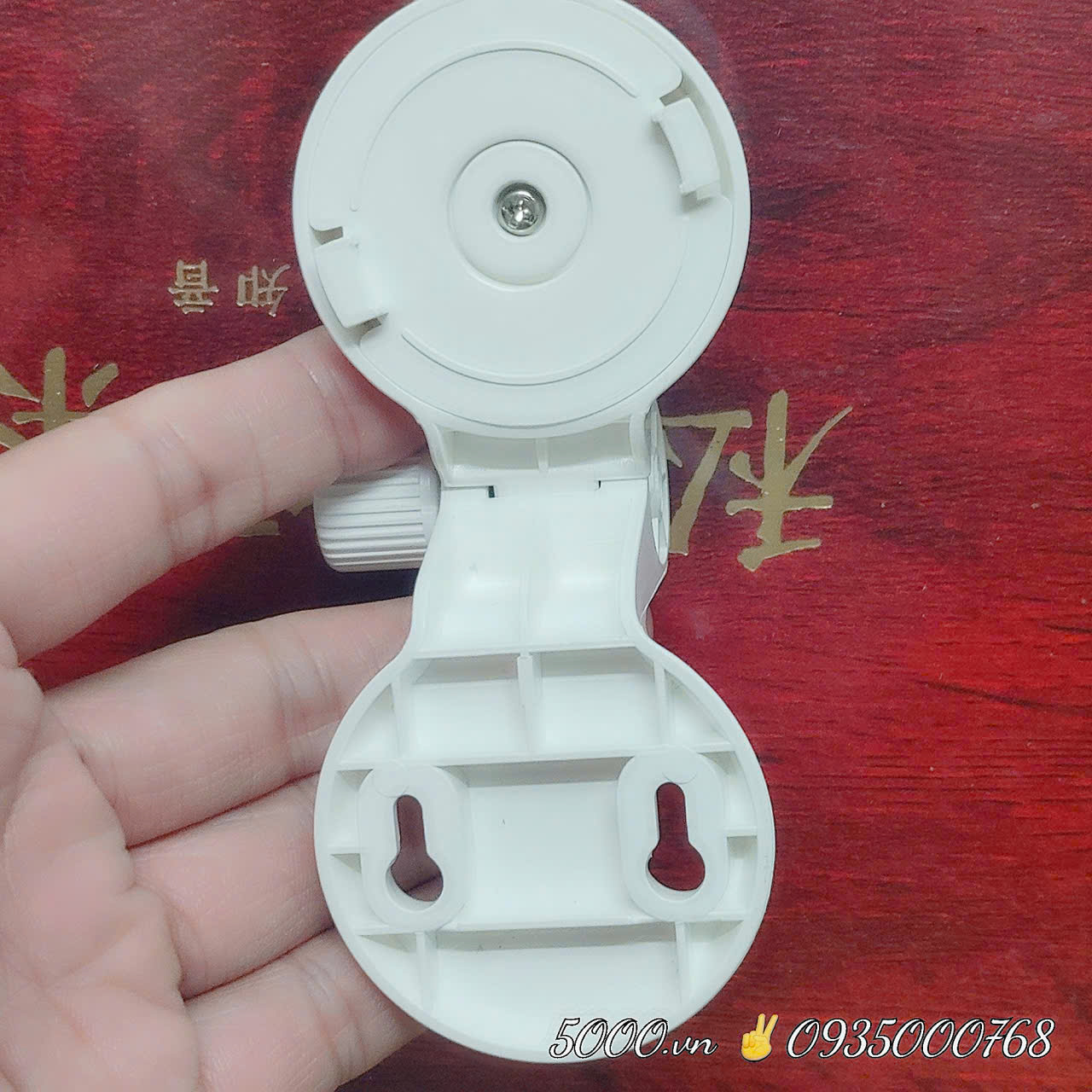 Chân đế Yoosee đen C6N | 3 Râu | Các mẫu trong nhà có thiết kế tương tự... (Xoay 360 độ)