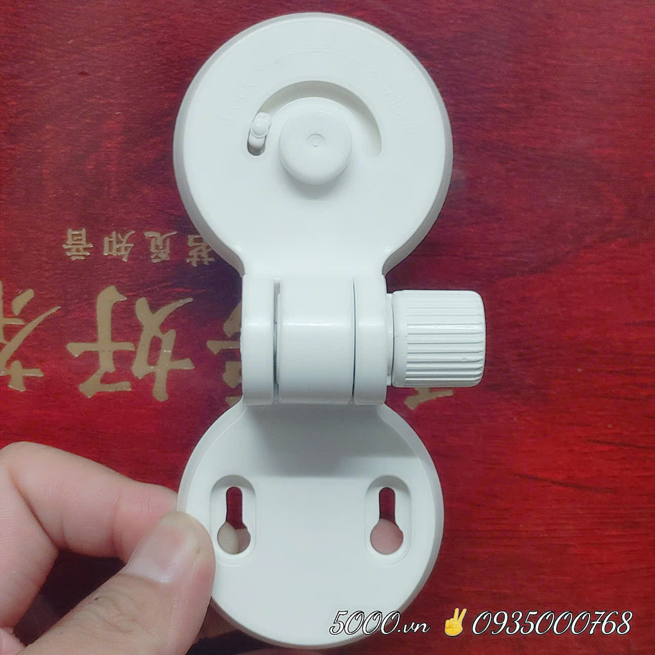 Chân đế Yoosee đen C6N | 3 Râu | Các mẫu trong nhà có thiết kế tương tự... (Xoay 360 độ)