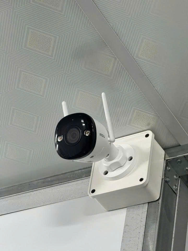 (2) IMOU F32FP 2K 3MP | F52FP 3K 5MP *Mới*  - Camera Wifi 3MP ngoài trời | Ban đêm có màu | Chống nước IP67