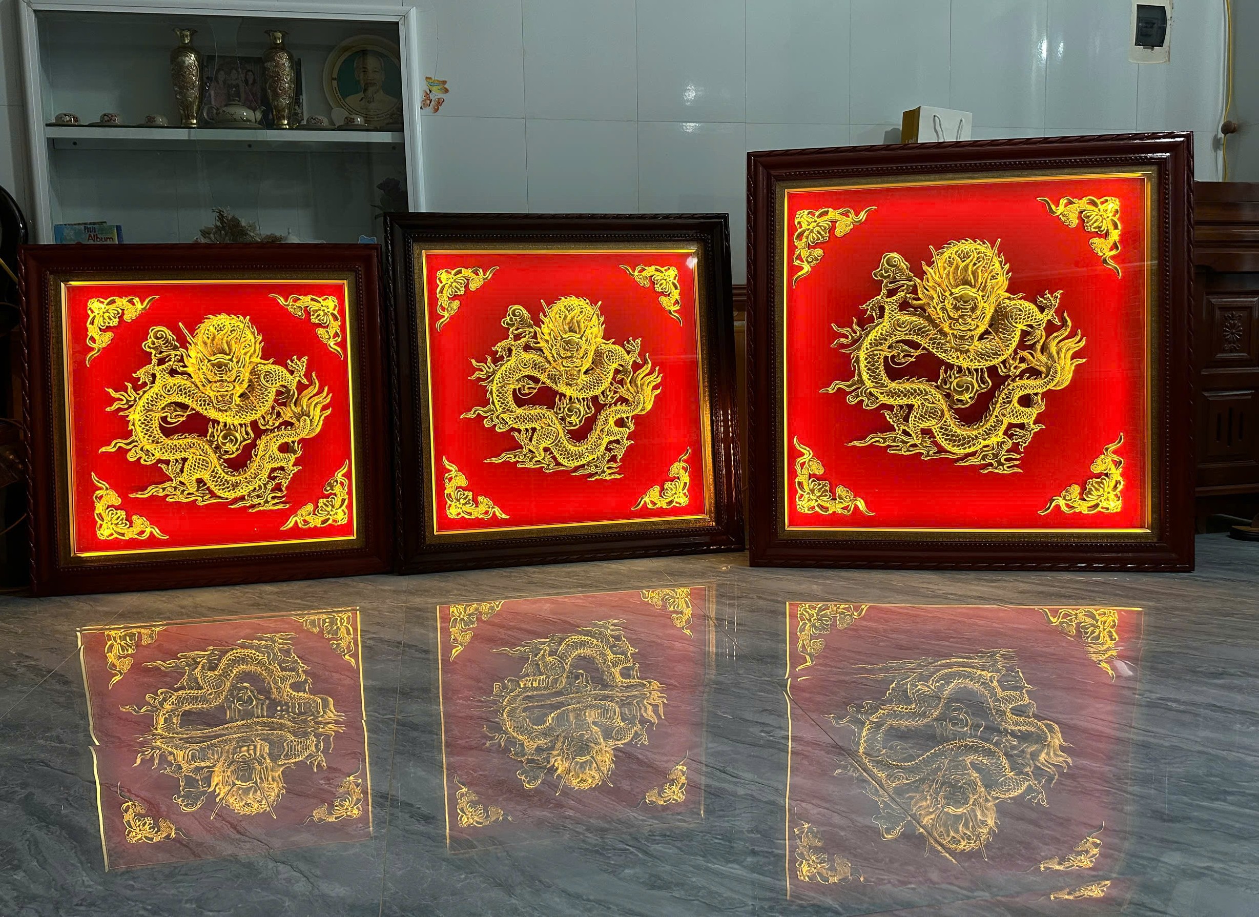 Tranh Rồng Dát Vàng – Kim Long Khai Vận | Quà Tặng Phong Thủy Dát Vàng Cao Cấp