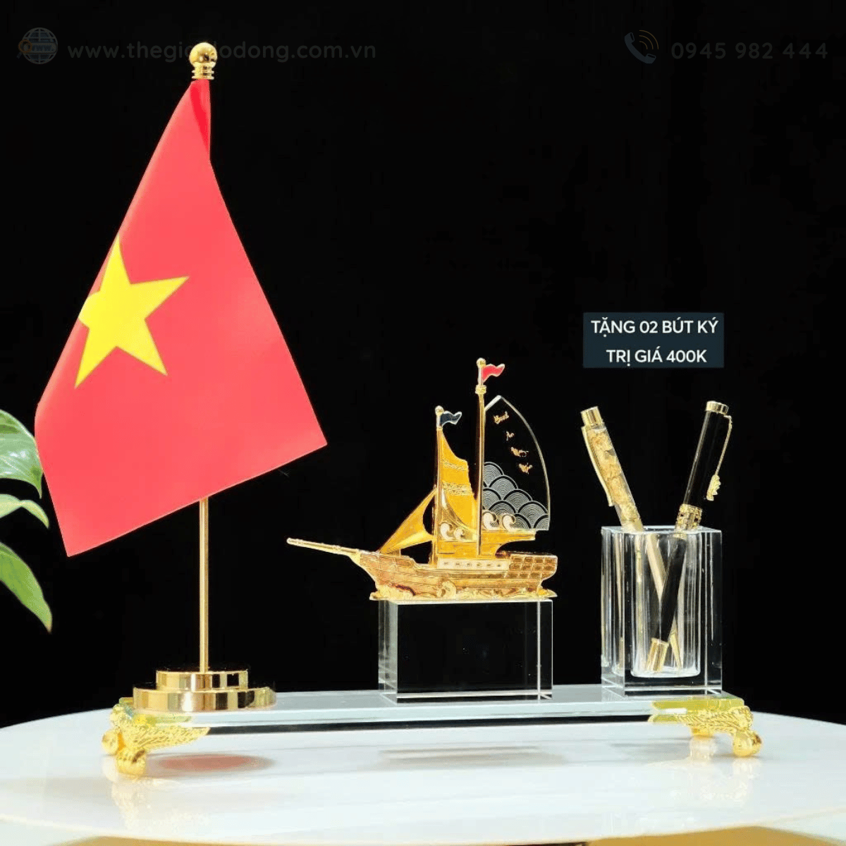 Quà Tặng Khách Hàng, Đối Tác – Ống Đựng Bút Để Bàn Thuận Buồm Xuôi Gió Sang Trọng Ý Nghĩa