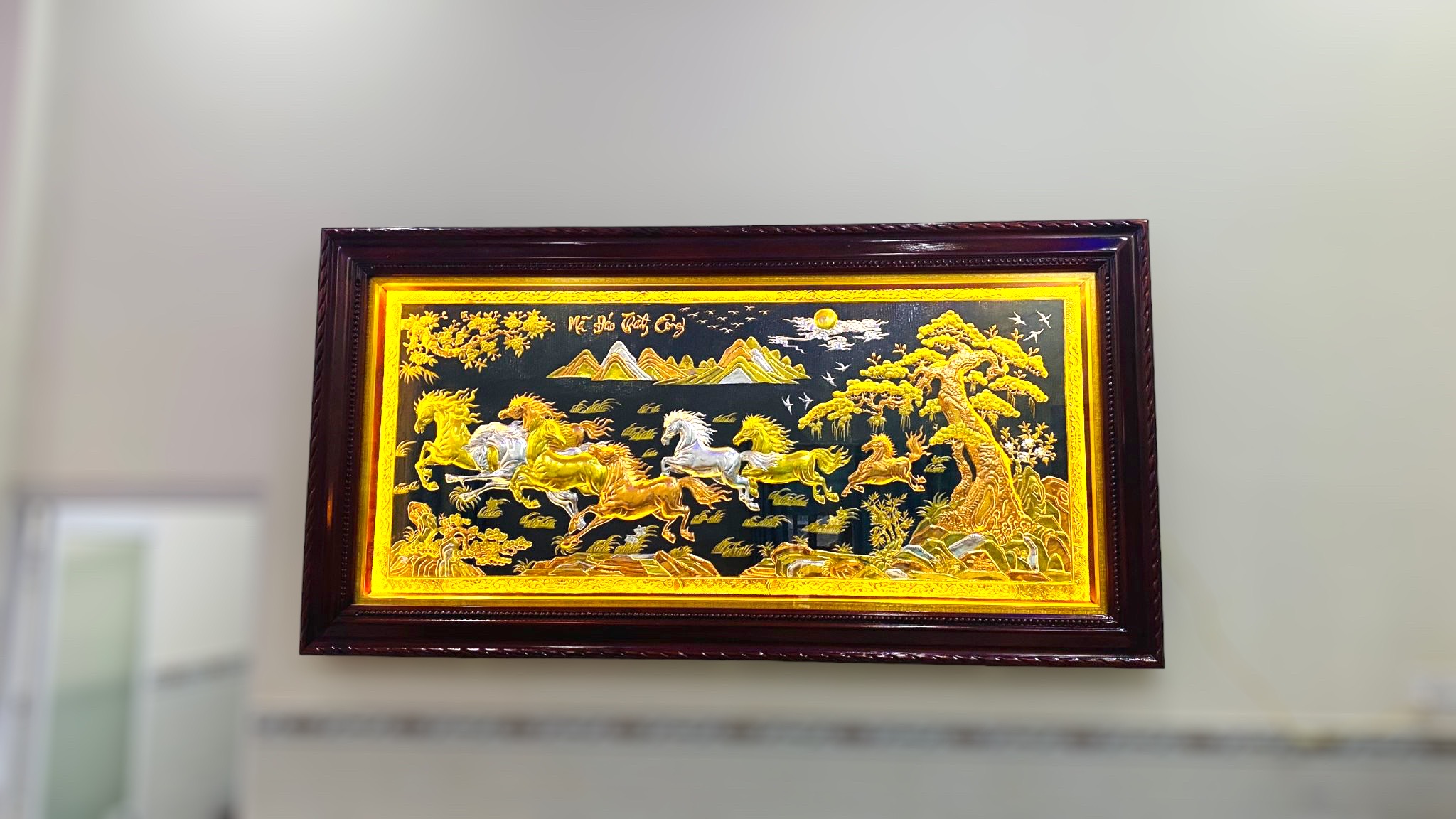 Tranh Mã Đáo Thành Công Bằng Đồng Mạ Tam Khí Tinh Xảo