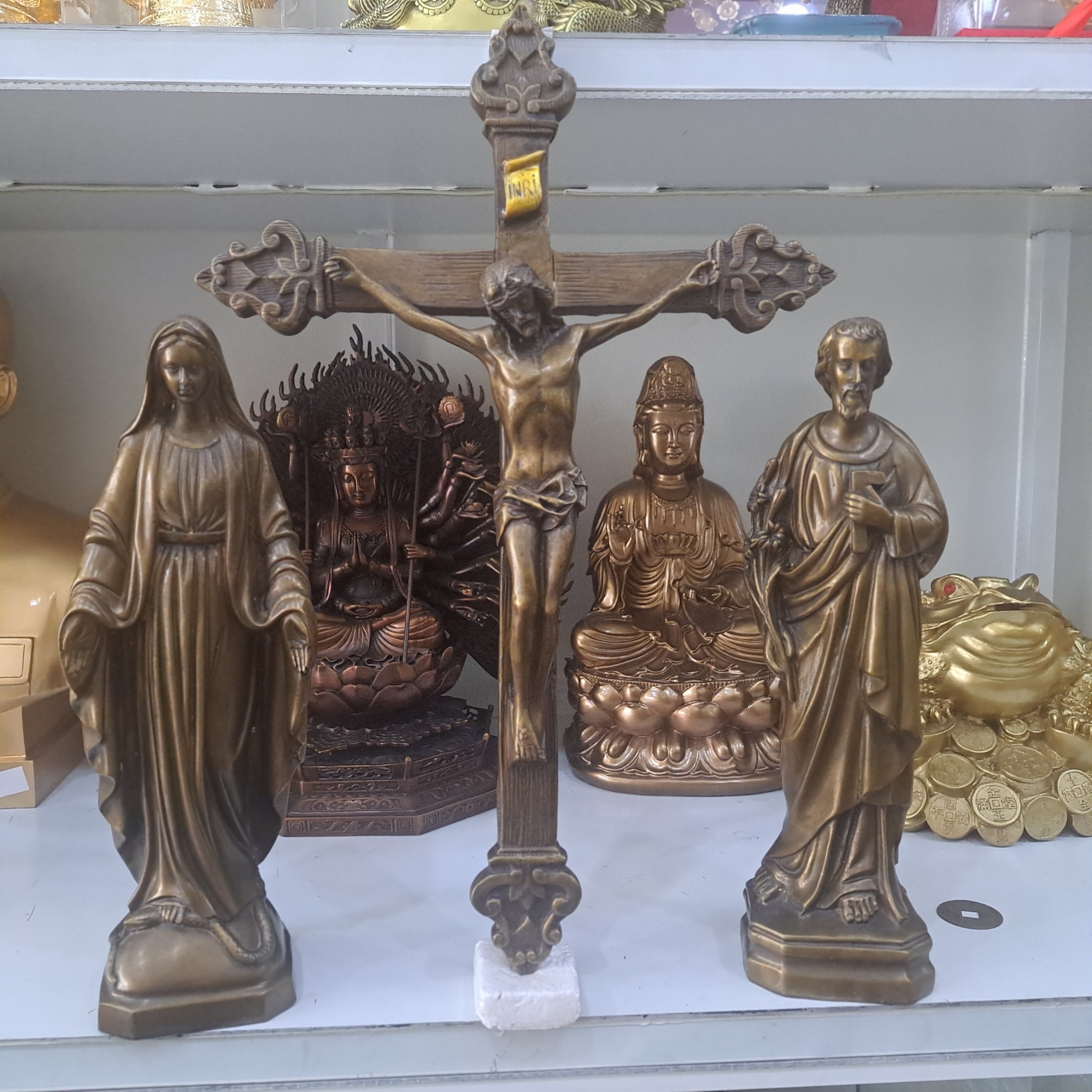 Tượng Đồng Công Giáo