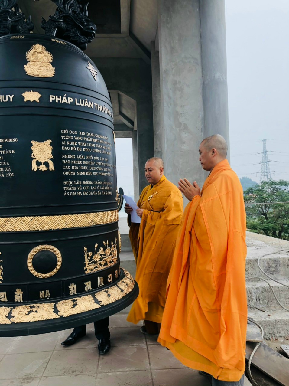 Đúc Chuông Đồng - Đại Hồng Chung