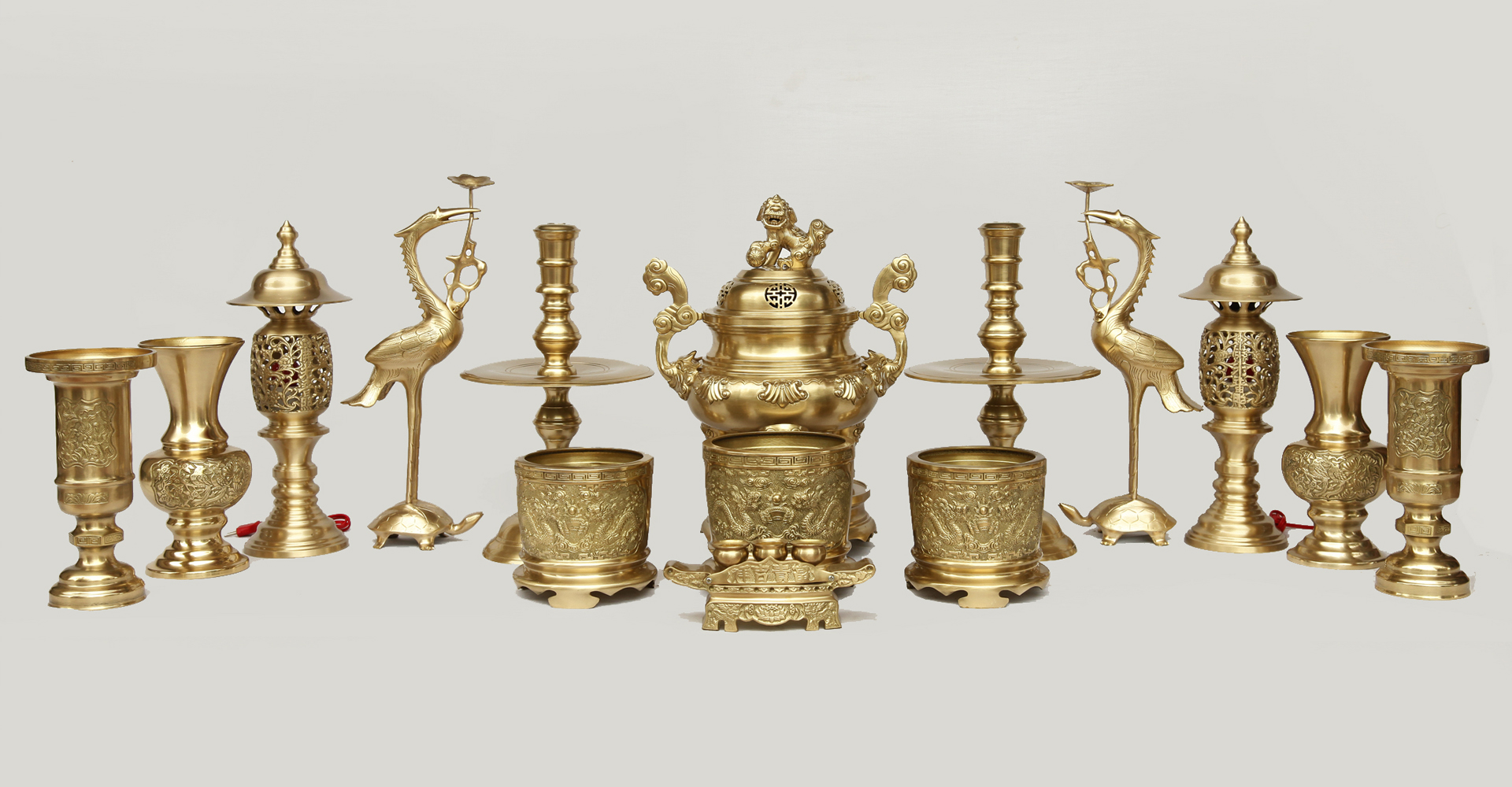 BỘ ĐỈNH THỜ CÁT TÚT