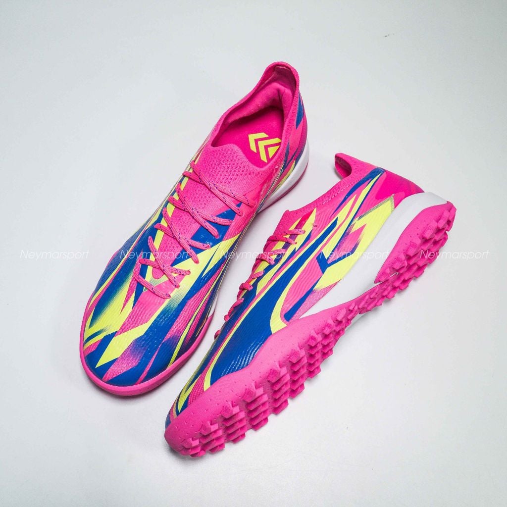 Giày đá bóng PUMA Ultra Ultimate TF Energy - Luminous Pink/Ultra Blue/Yellow Alert 107858-01