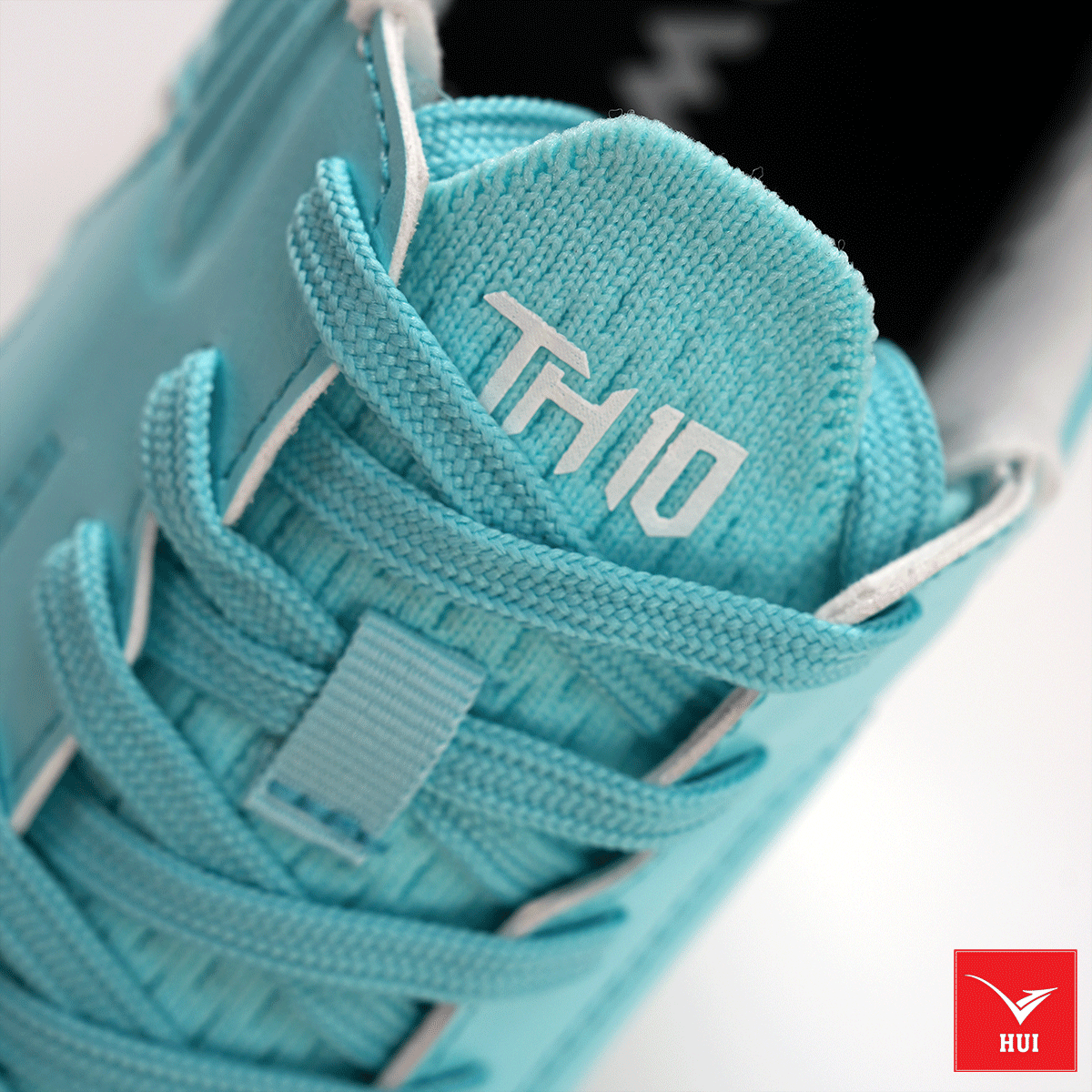 Giày đá bóng Wika Tuấn Hải TH10