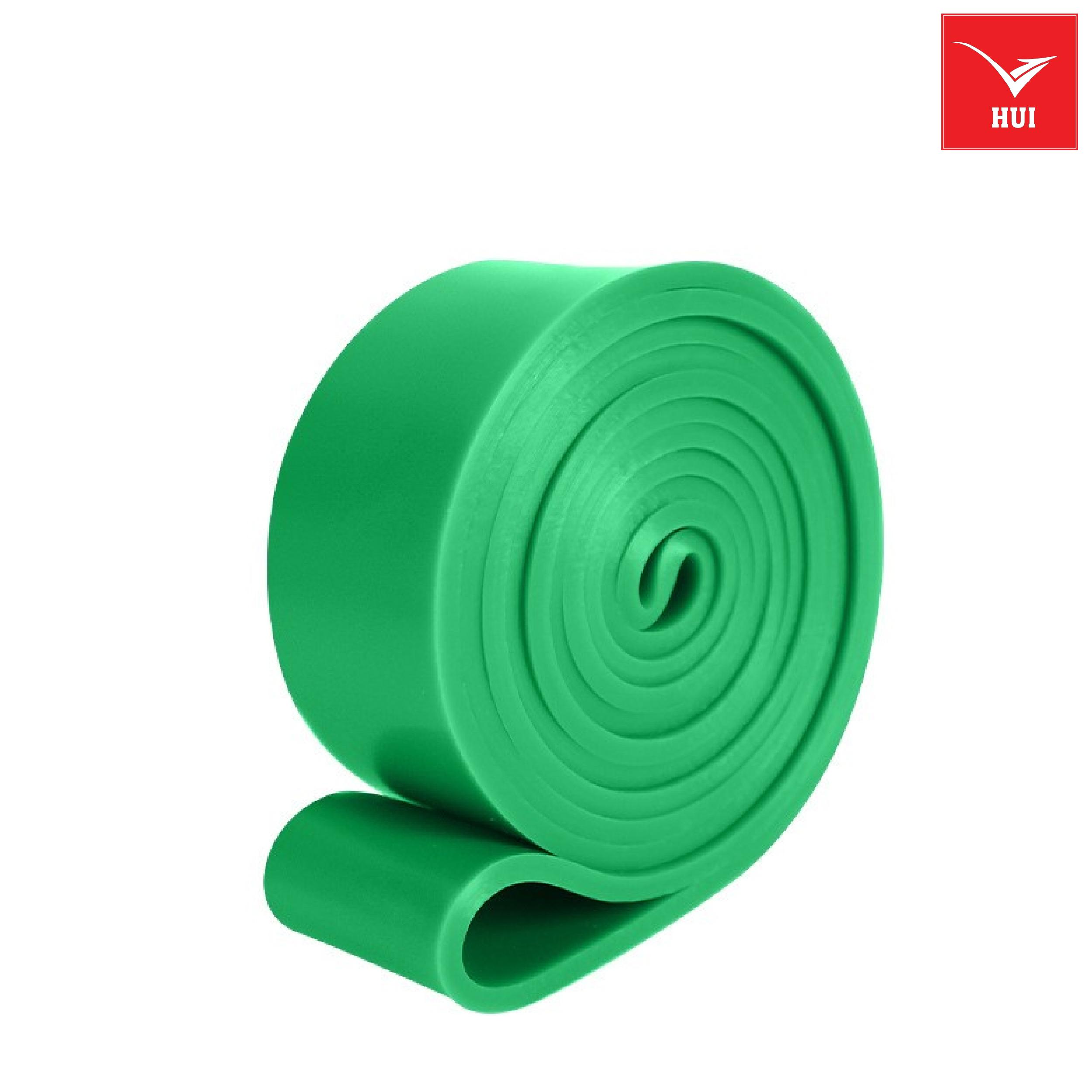 Giày thể thao đa năng