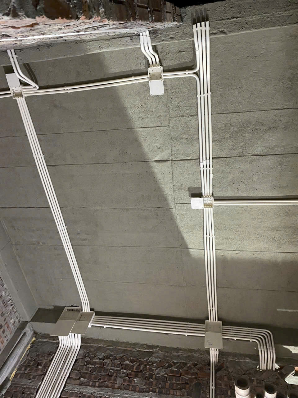 Bao gia thi cong dien nuoc nha dan va nha cap 4 theo m2