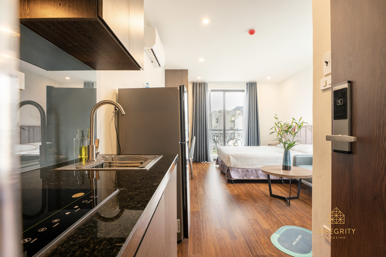 Lakeview Studio  for rent in Trung Kinh, Cau Giay - short stay