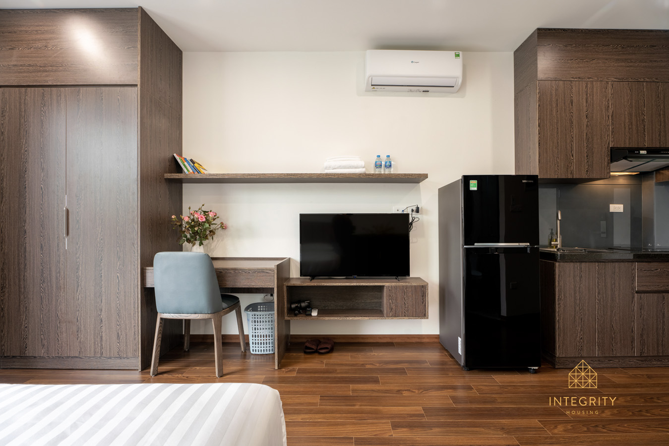 Lakeview Studio  for rent in Trung Kinh, Cau Giay - short stay