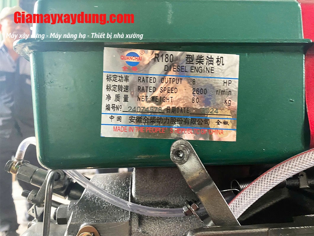 Máy nổ Diesel QuanTrai D8 R180 nước