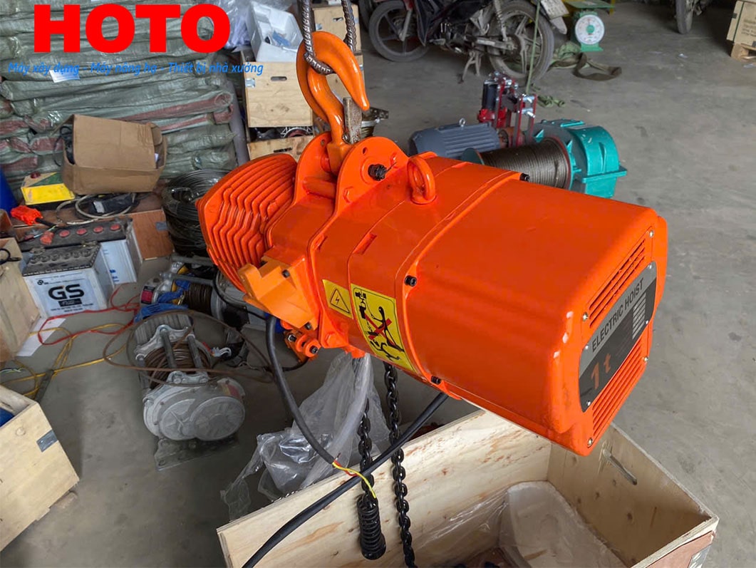 Pa lăng xích điện cố định HOTO 1 phase 1 tấn 6m 6.8 mét/phút 220V