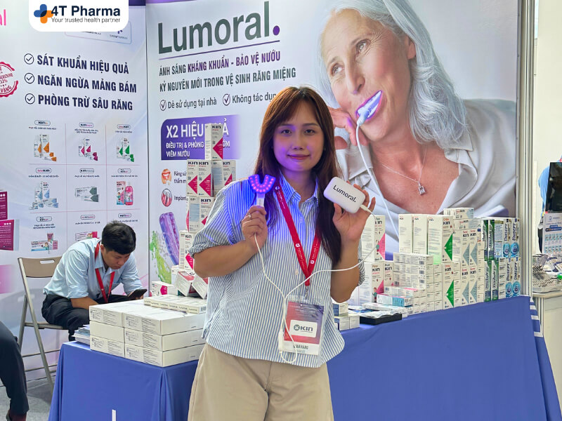 Giới thiệu thiết bị chăm sóc răng miệng Lumoral tại sự kiện VLU 2026