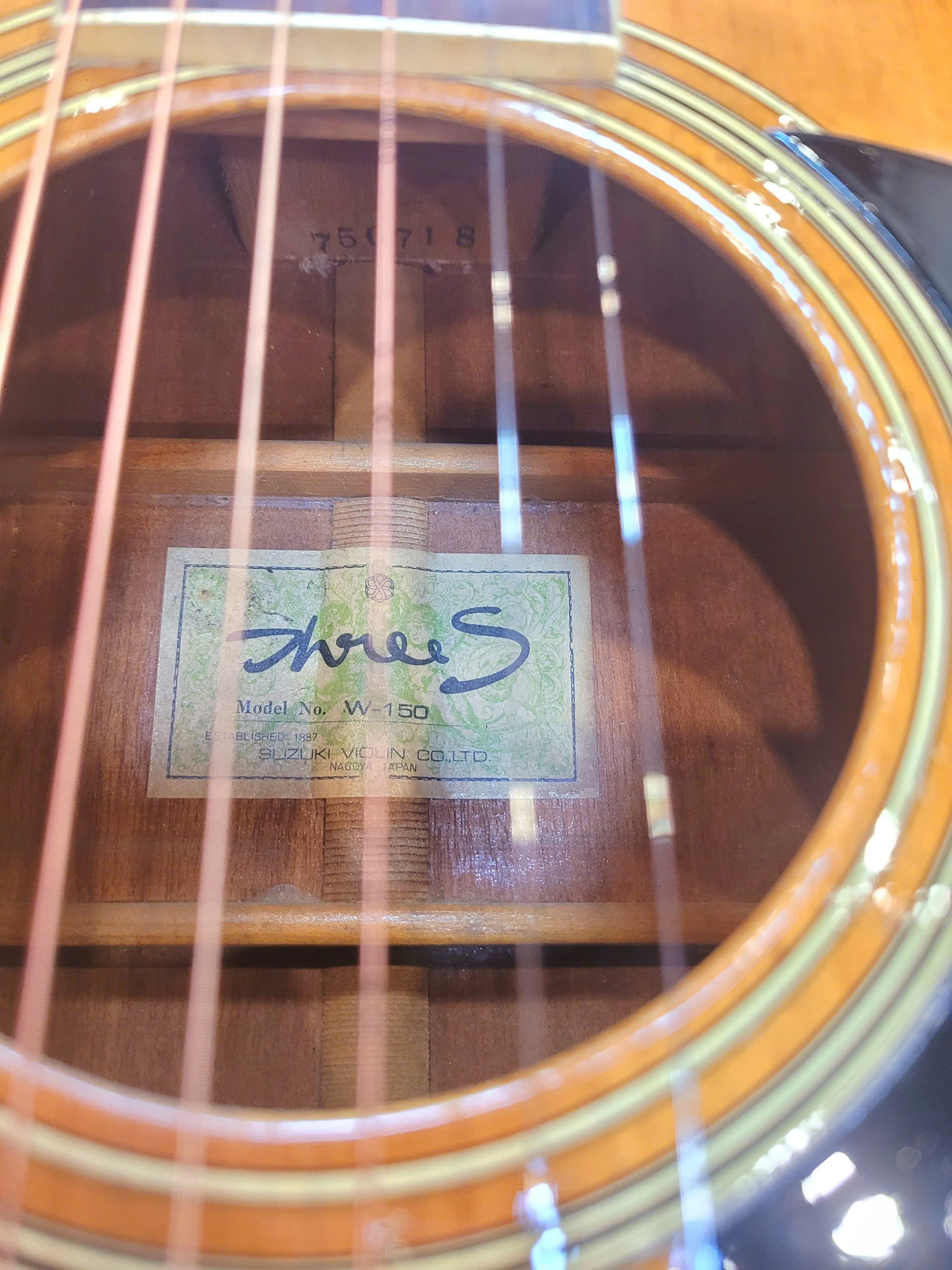 ĐÀN GUITAR ACOUSTIC SUZUKI TREE-S W.150