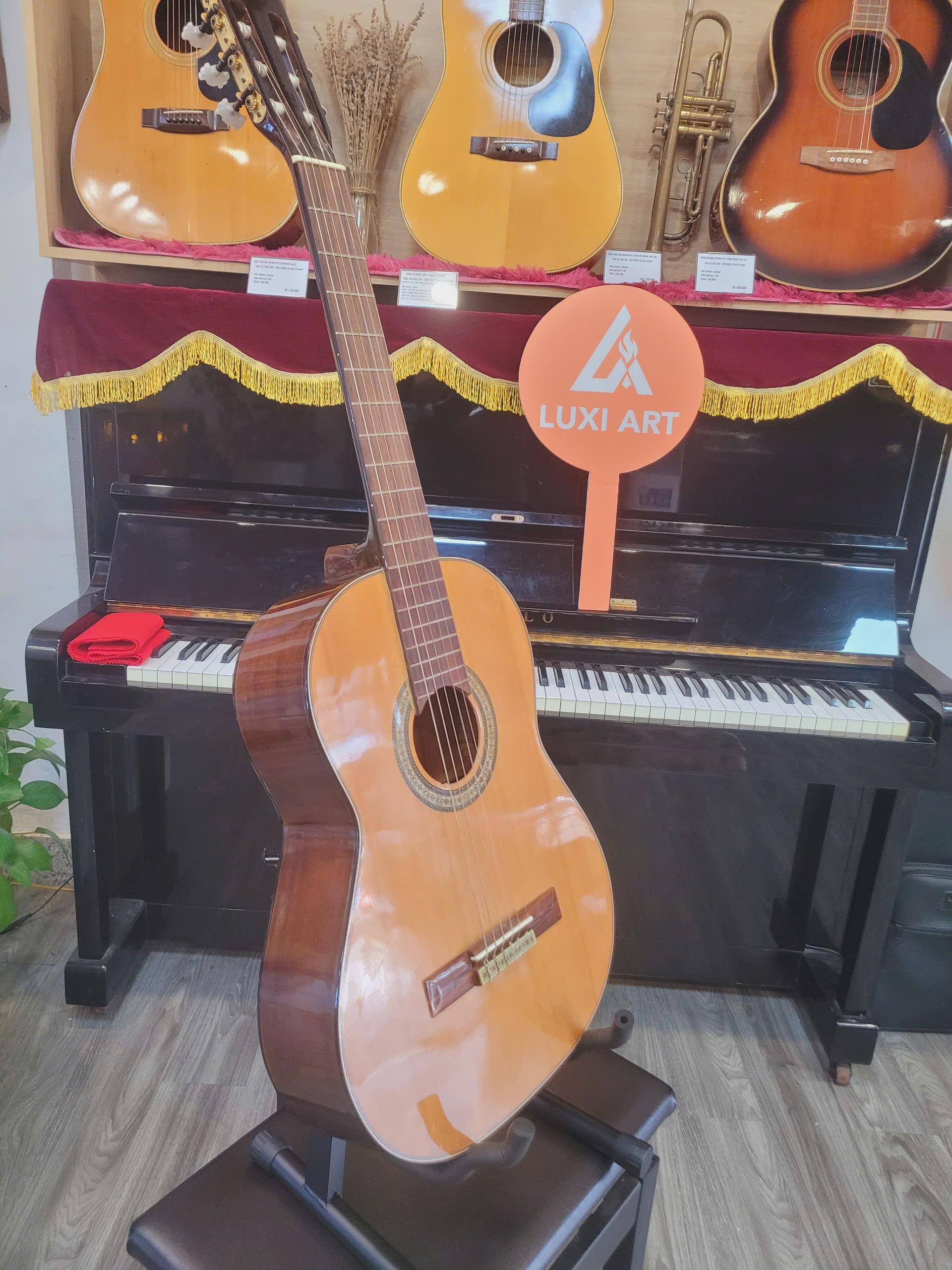 ĐÀN GUITAR CLASSIC CORBETTA - NO. C-22
