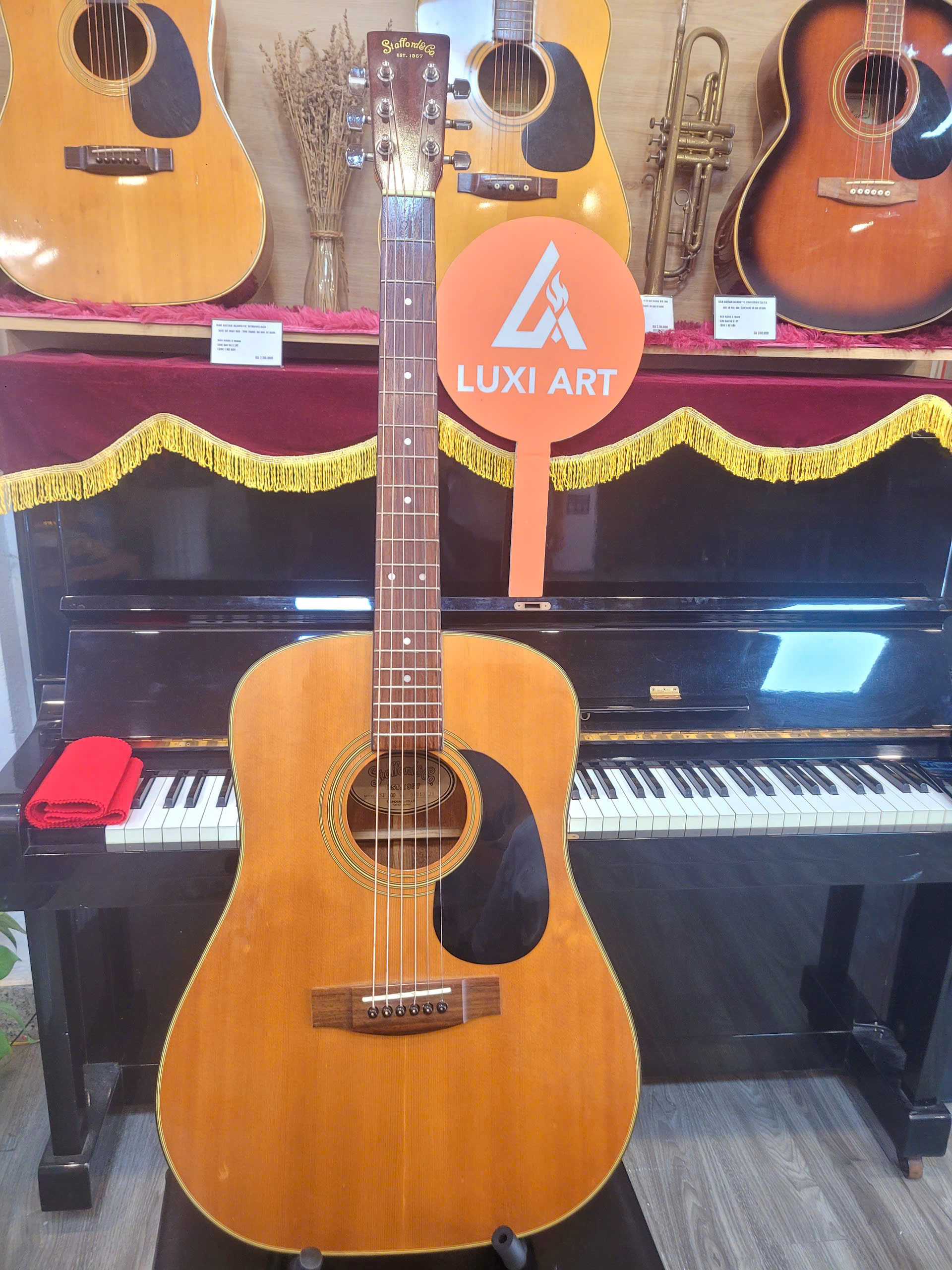 ĐÀN GUITAR ACOUSTIC STAFFORD&CO SF-300