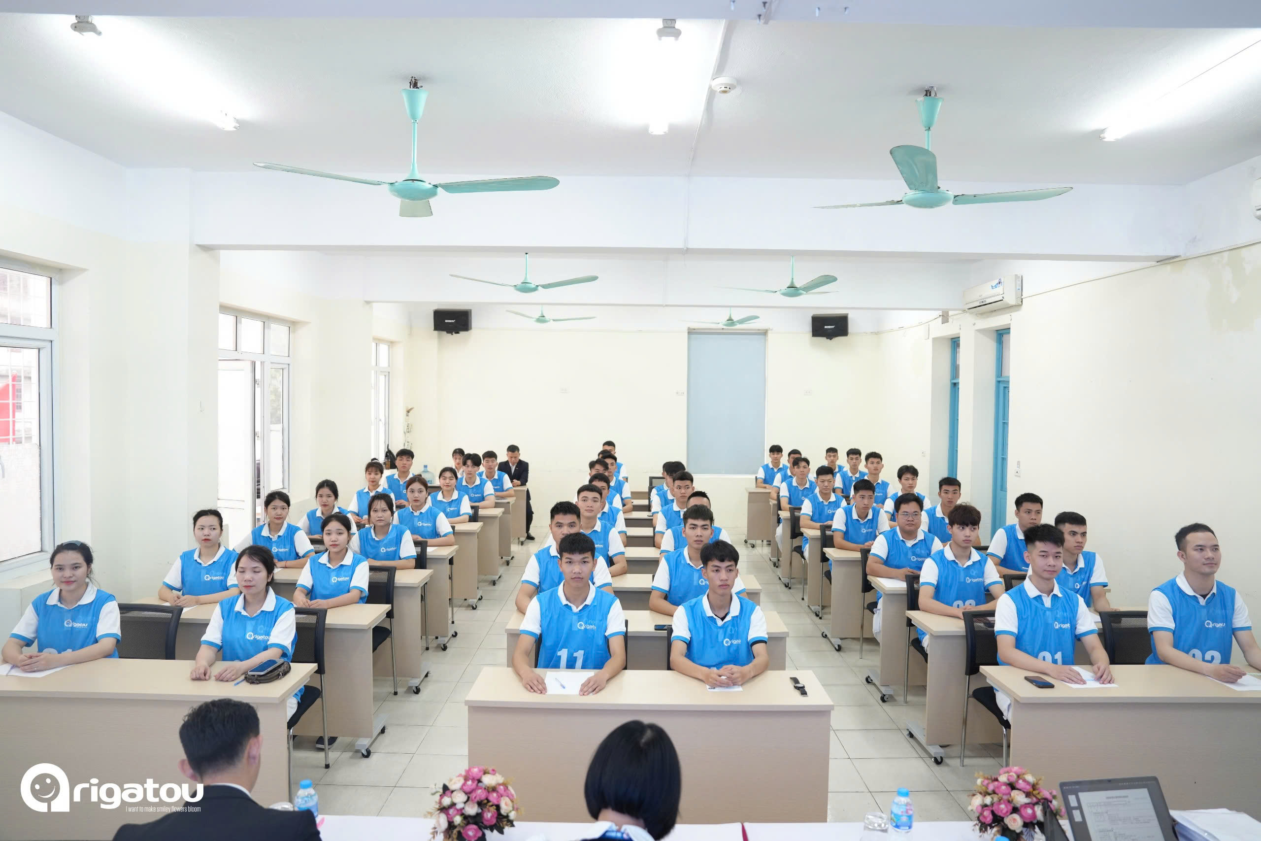 CHƯƠNG TRÌNH NỢ PHÍ XUẤT KHẨU LAO ĐỘNG NHẬT BẢN ARIGATOU