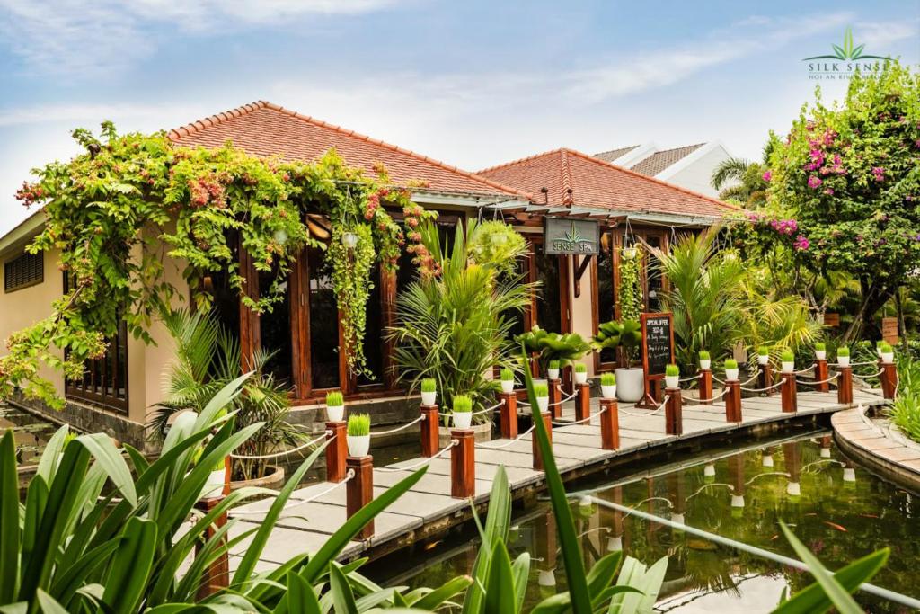 Silk Sense Hoi An River Resort