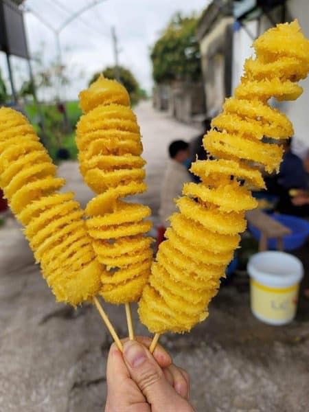 Khoai Tây Lốc Xoáy Nét Việt 1kg (10 chiếc)