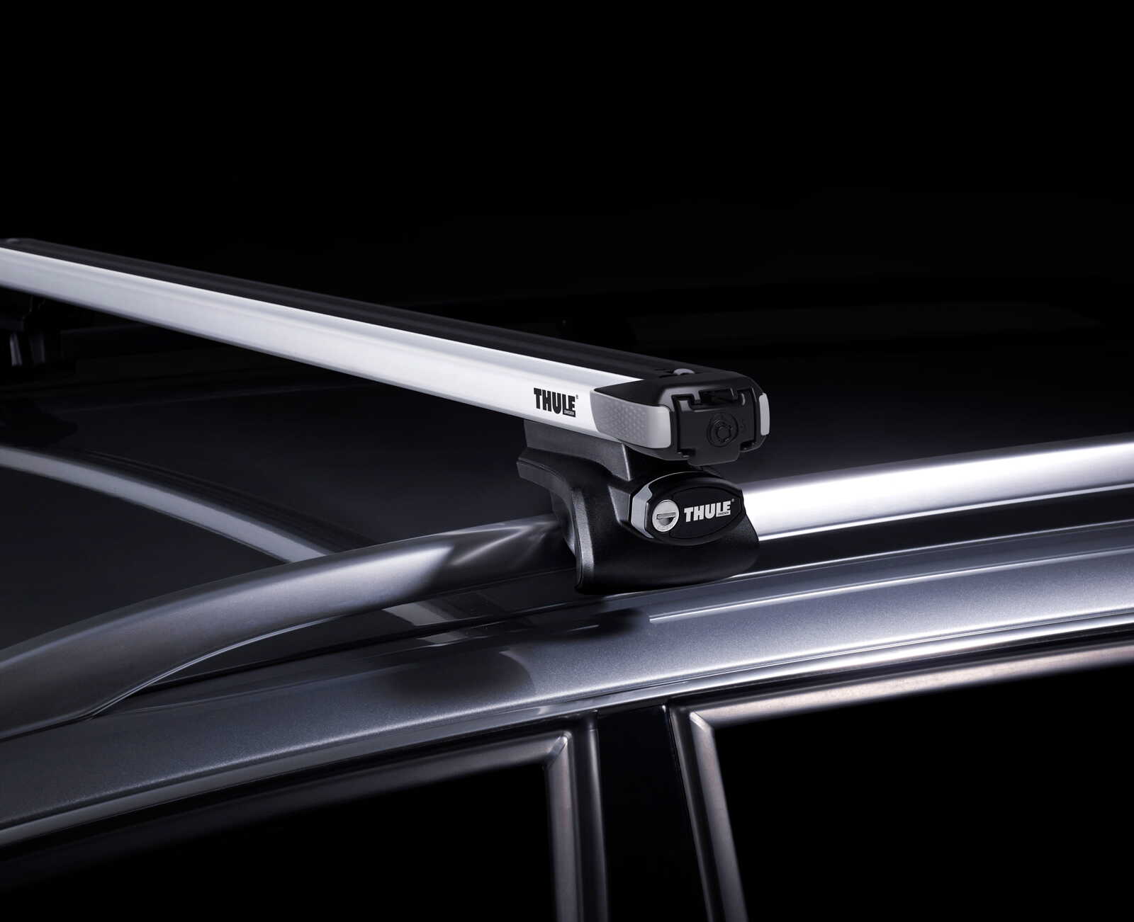 tính năng trượt 2 chiều của Thule SlideBar evo