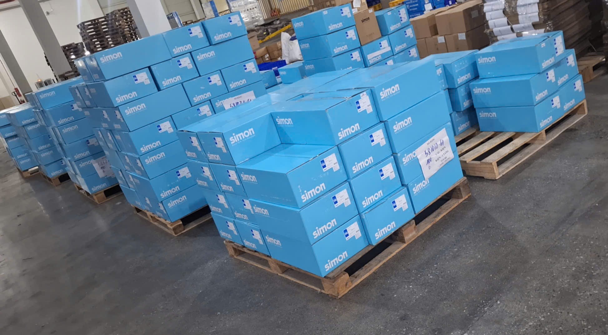 Địa Chỉ Mua Công Tắc Ổ Cắm Simon Uy Tín Chính Hãng – Giá Tốt Nhất