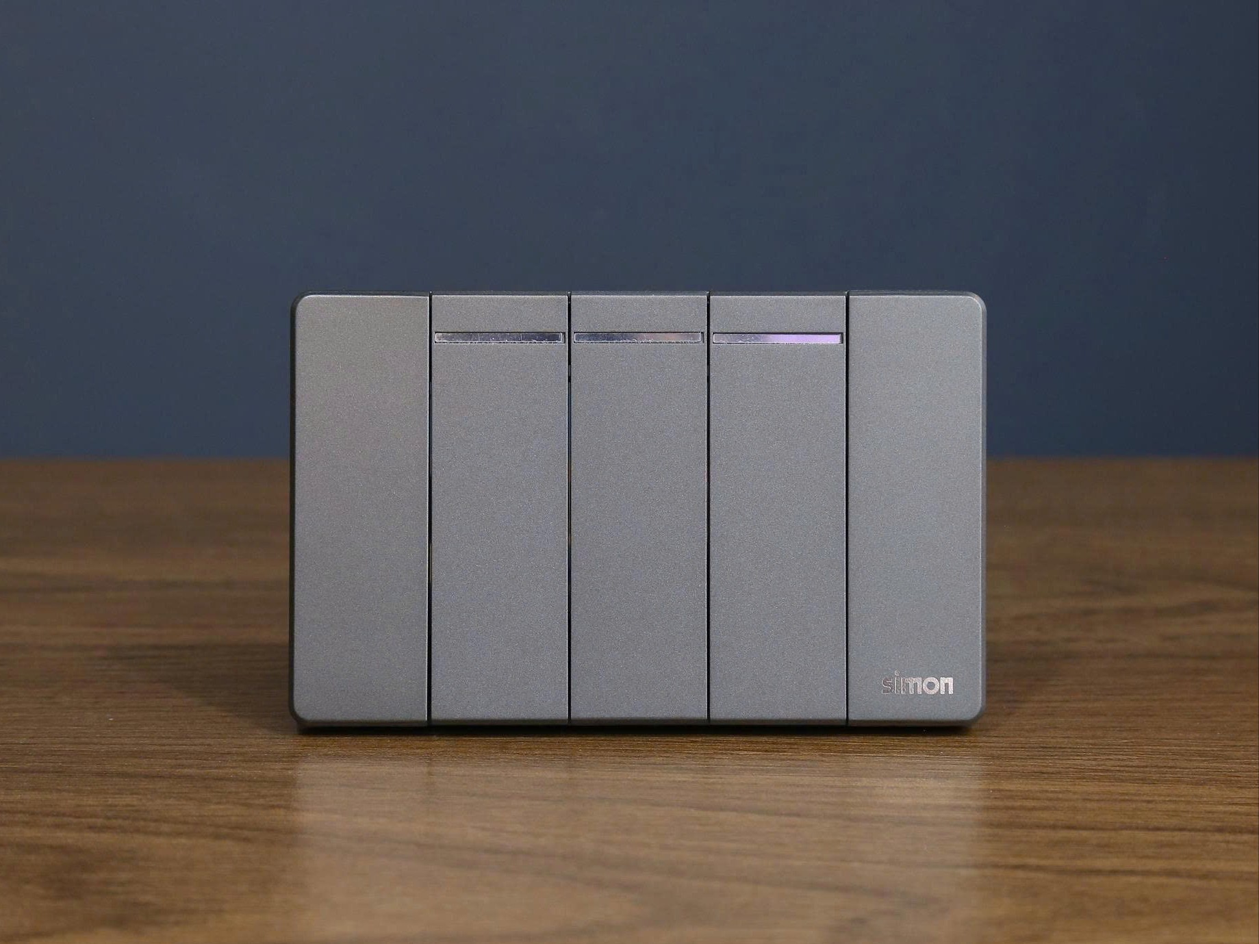 K9 - Bộ công tắc ba 1 chiều S (grey) Simon K9 591031-61 màu xám