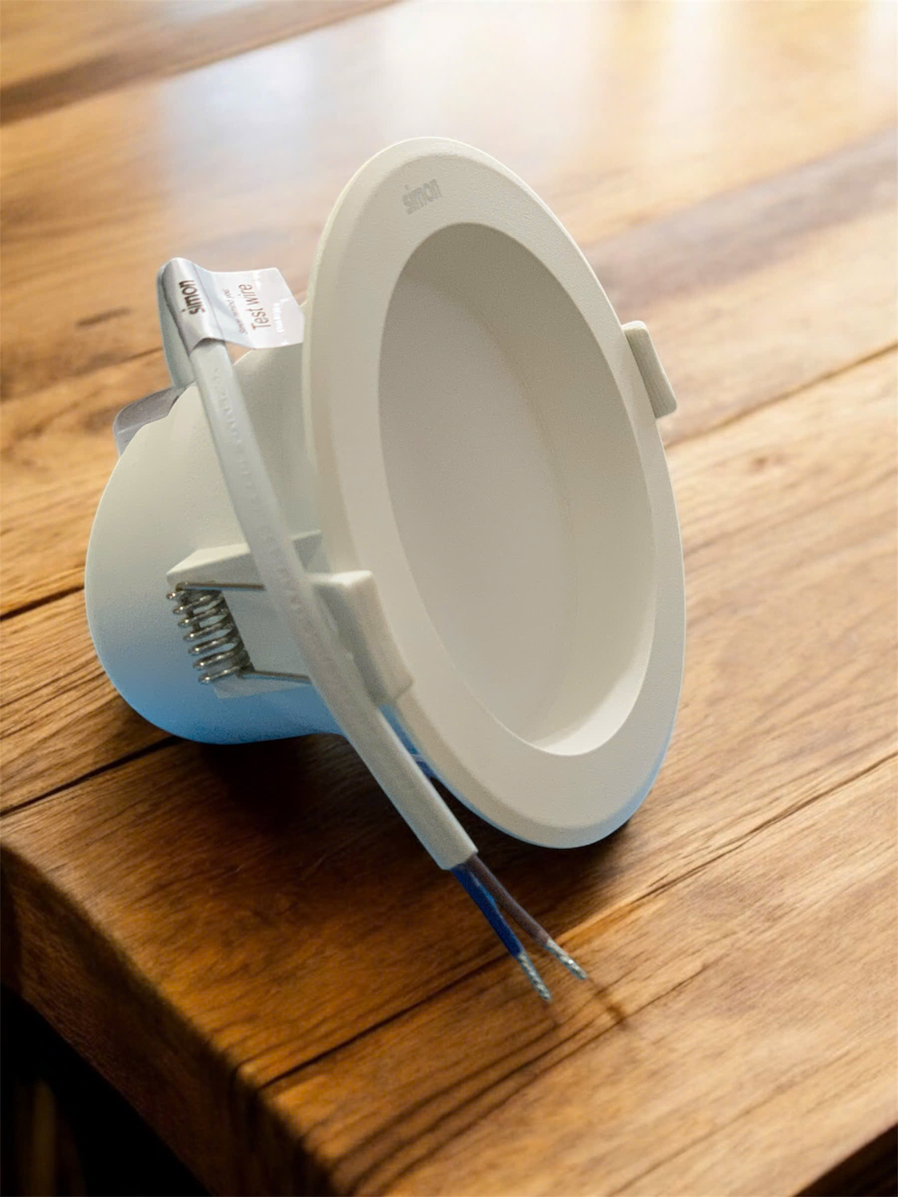 Đèn LED Downlight âm trần Simon Grace N03E0-1036 12W 3000k  Ø120–130 mm ánh sáng vàng