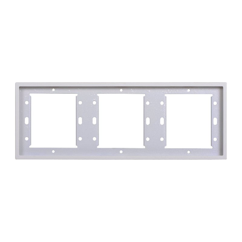 Ảnh thực tế Khung Viền Ba Vuông Simon i7 Màu Trắng 700630