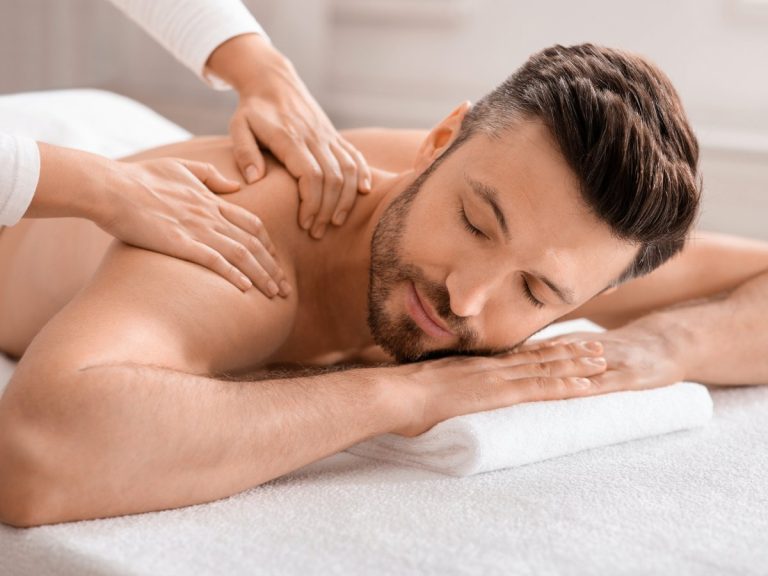 Đặt massage