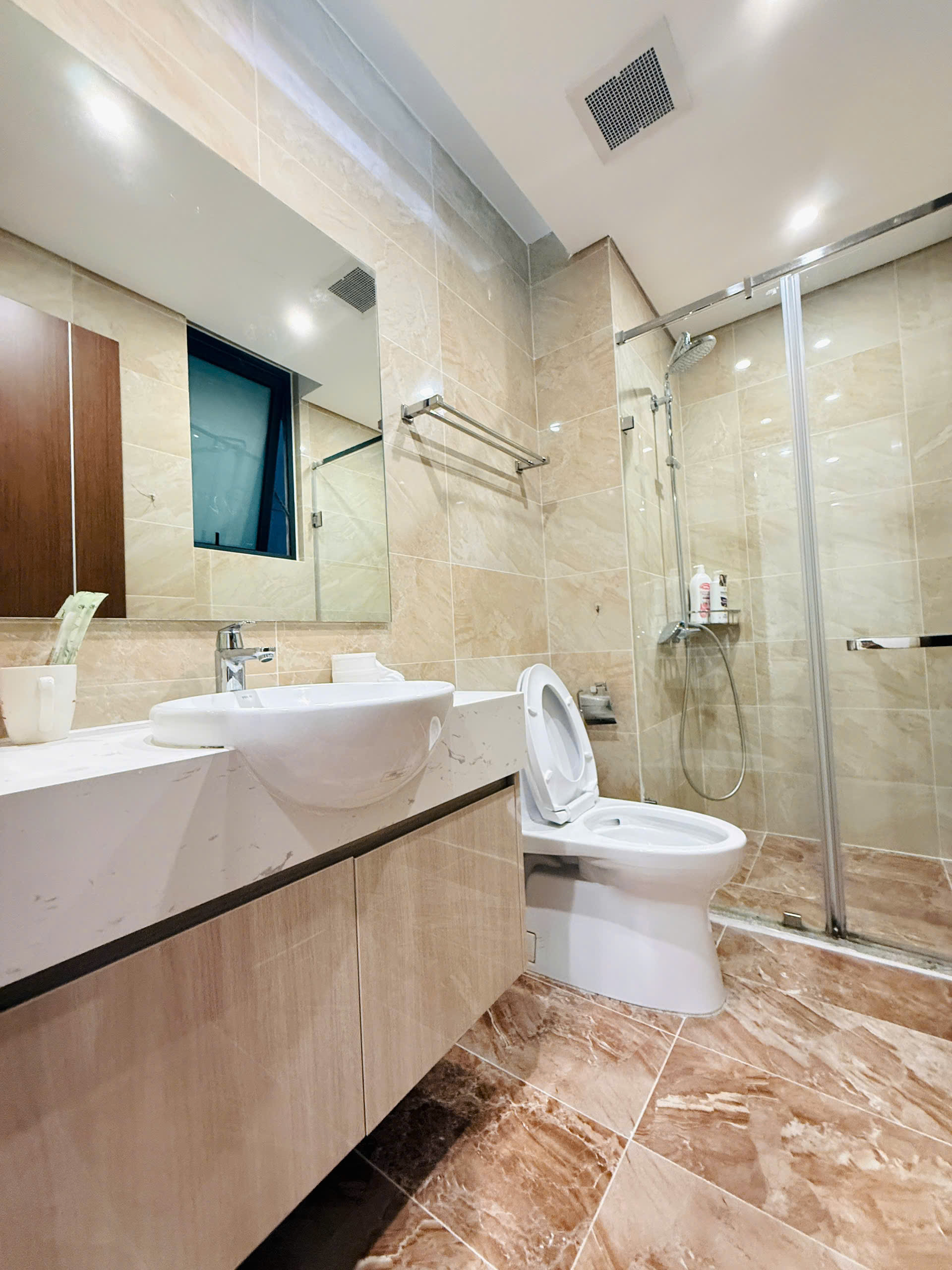 Căn hộ 3 phòng ngủ B2805