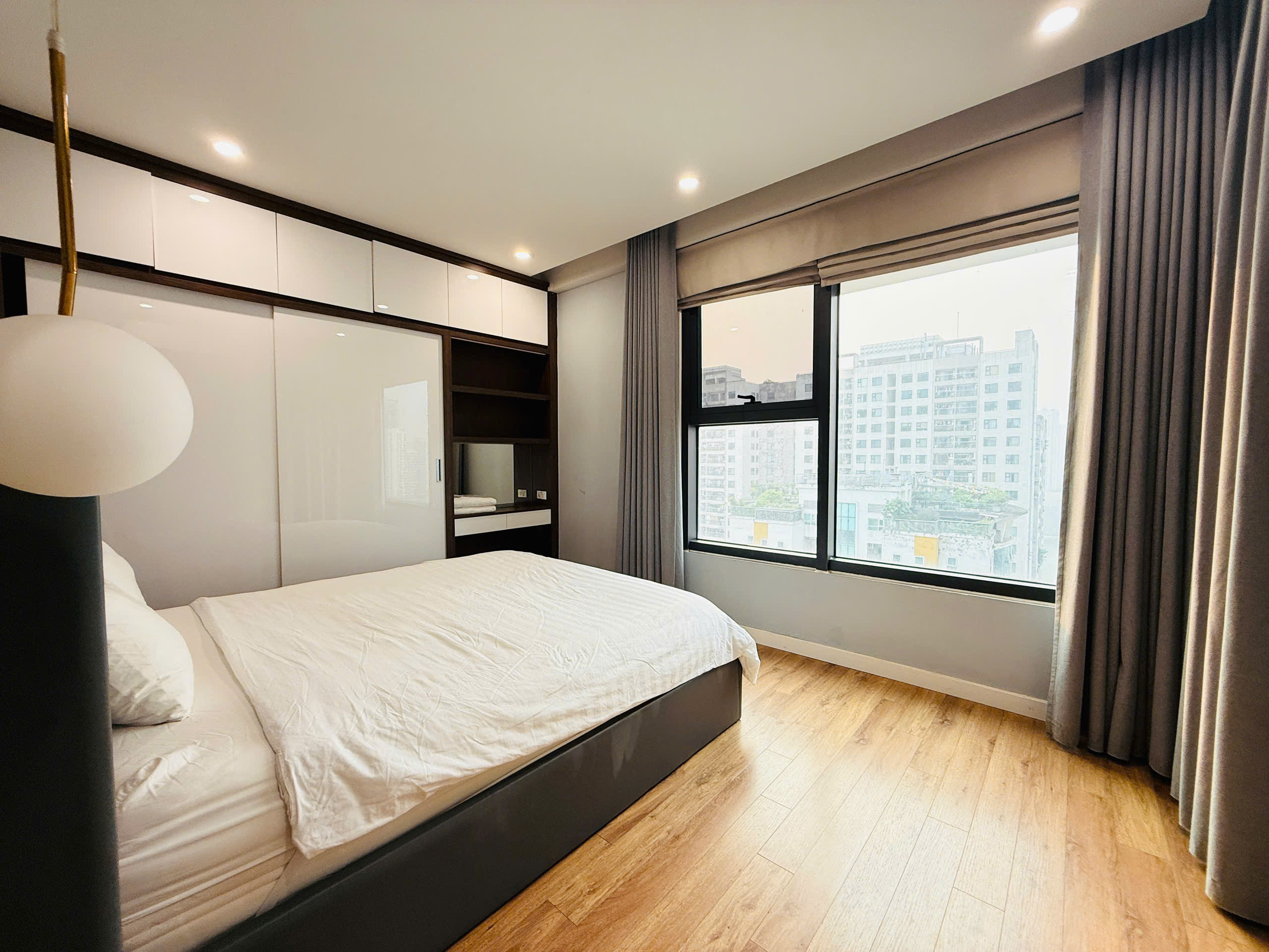 Căn hộ 2 phòng ngủ A2409