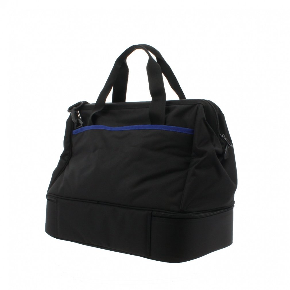 le coq sportif golf Boston Bag Dual Compartment Boston Bag with Shoe Storage LG6SBB00M