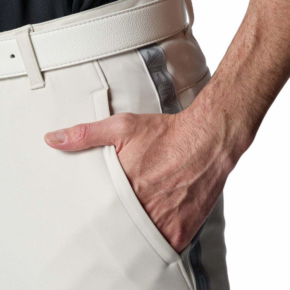 UNDER ARMOUR Men's Golf Wear UA Drive Knit Tapered Pants 6012533