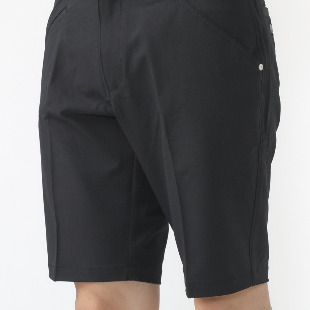 FILA Men's Golf Wear Multi-Functional Pocket Short Pants 743307