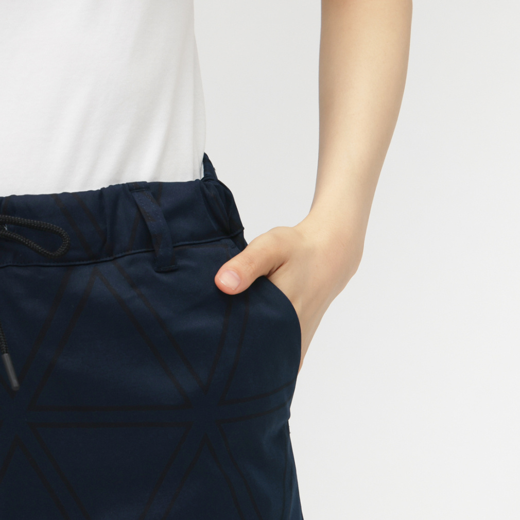 le coq sportif golf Ladies' Golf Apparel Reversible Skirt LG5FSK03L