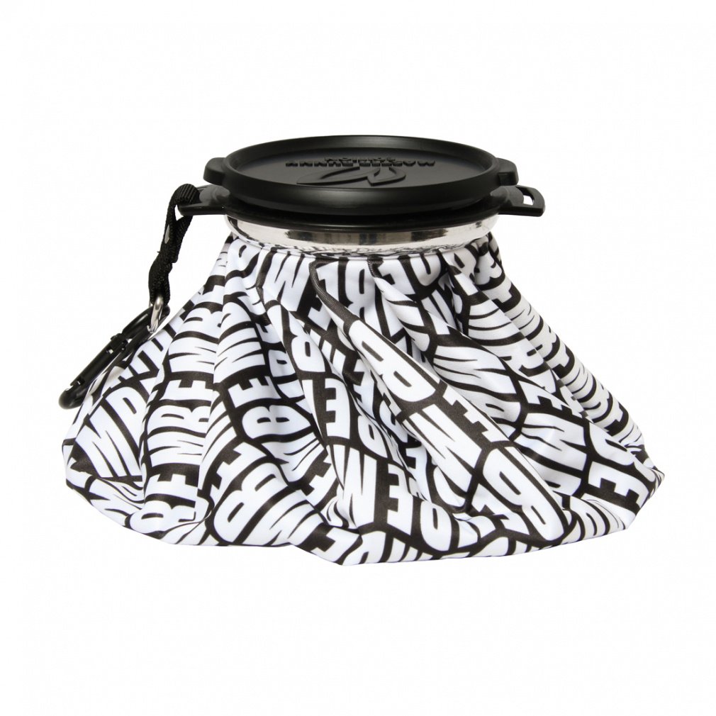 MASTER BUNNY EDITION Icing MBE Revival Pattern Ice Bag 7585184403