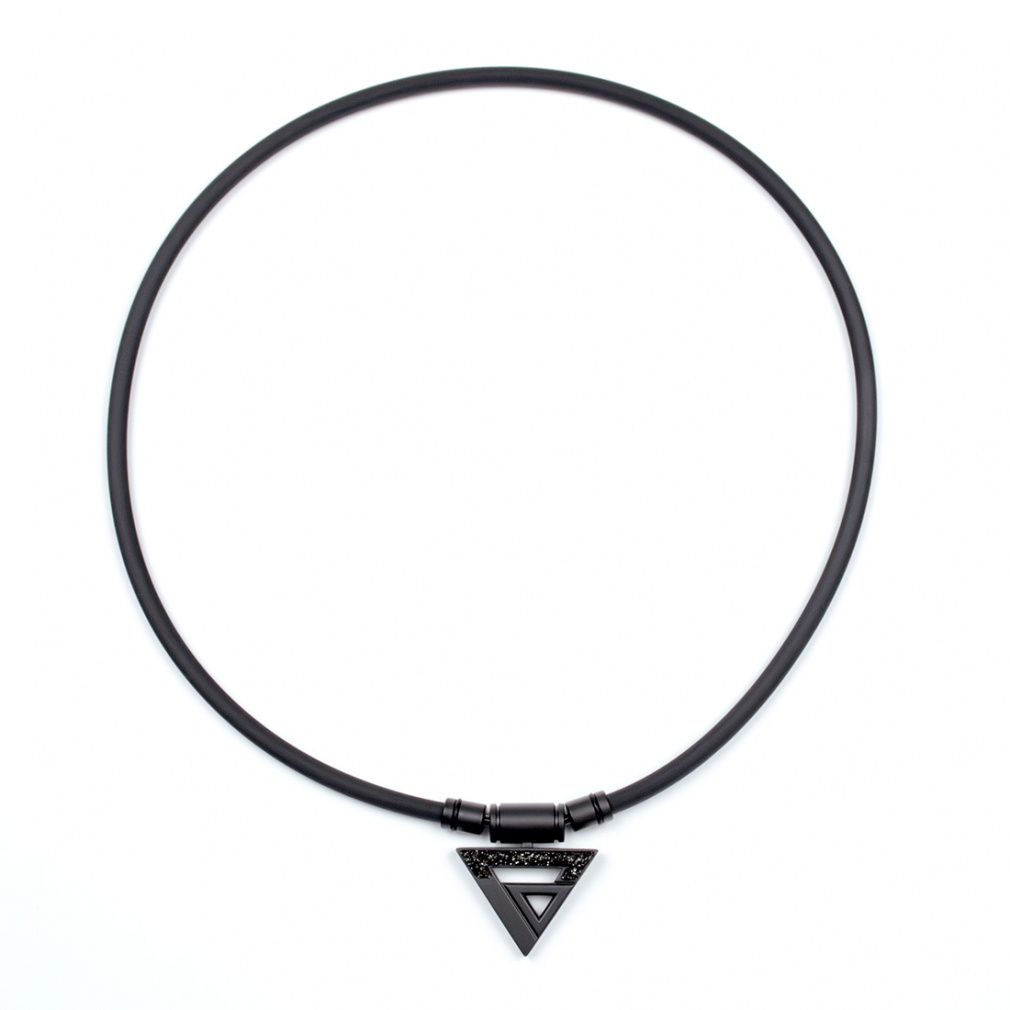 Colan Totte TAO Necklace A-original