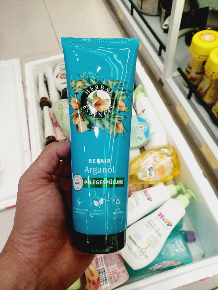 Dầu xả tóc Herbel Essences 250ml (Dầu Argan)