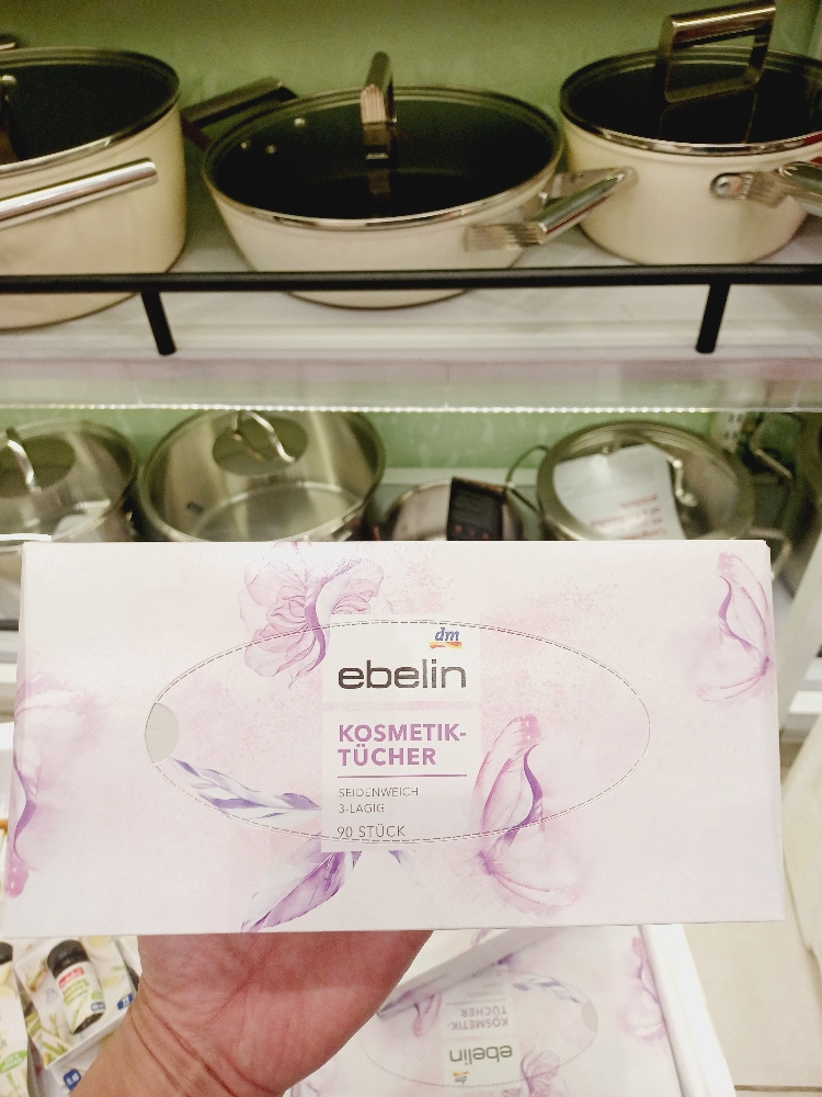 Giấy ăn Ebelin hộp 90 tờ