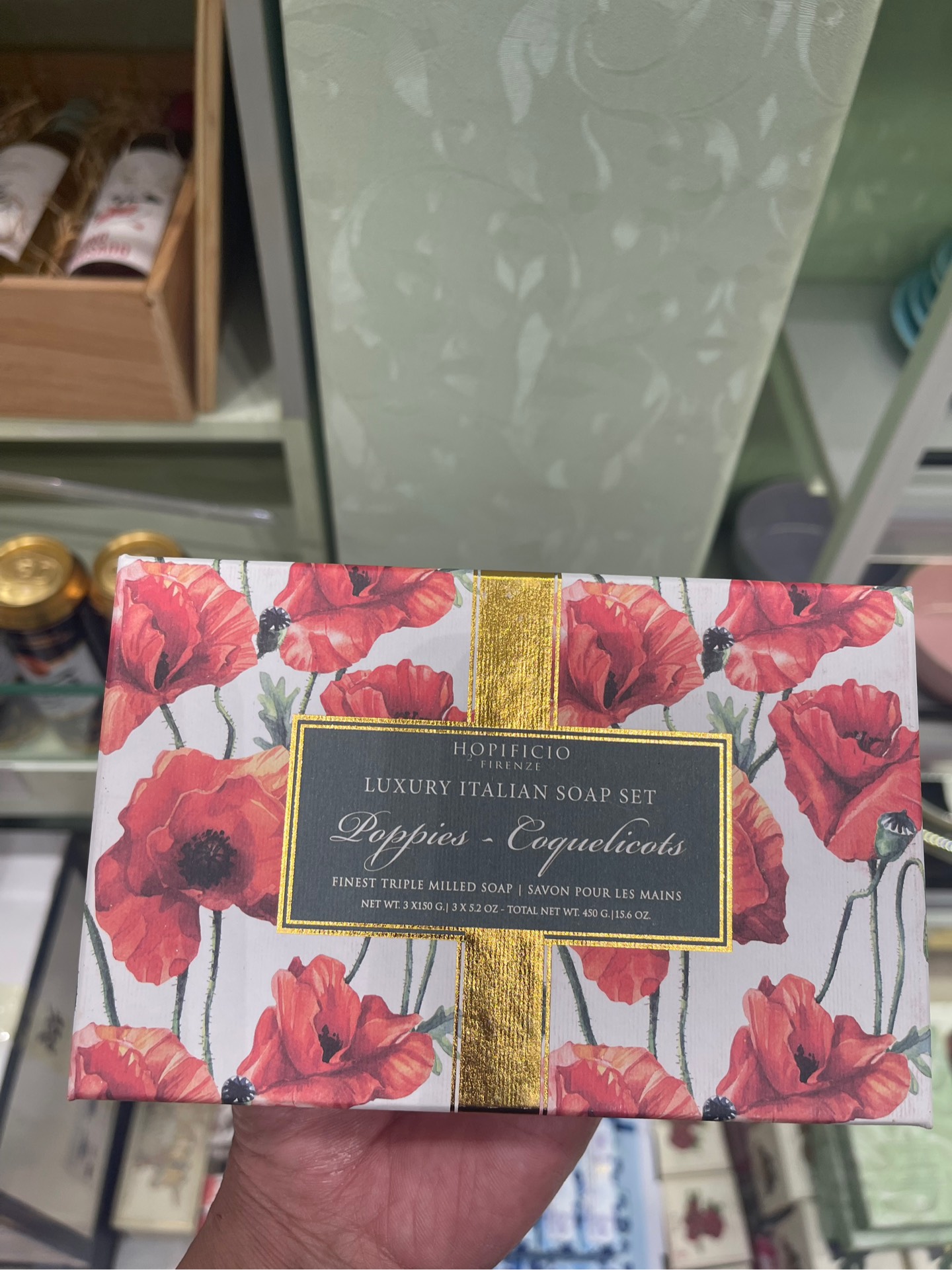 Set 3 bánh xà phòng Ý cao cấp Hopificio Luxury Italian Soap Set phiên bản hương hoa anh túc (Poppies - Coquelicots) 450g